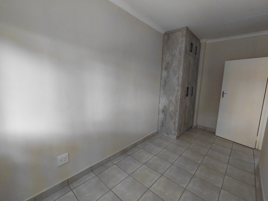 2 Bedroom Property for Sale in Wilkoppies North West